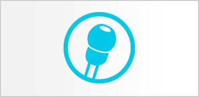 Sirkelformet cyan ikon med den myke øreproppen til et Littmann-stetoskop.
